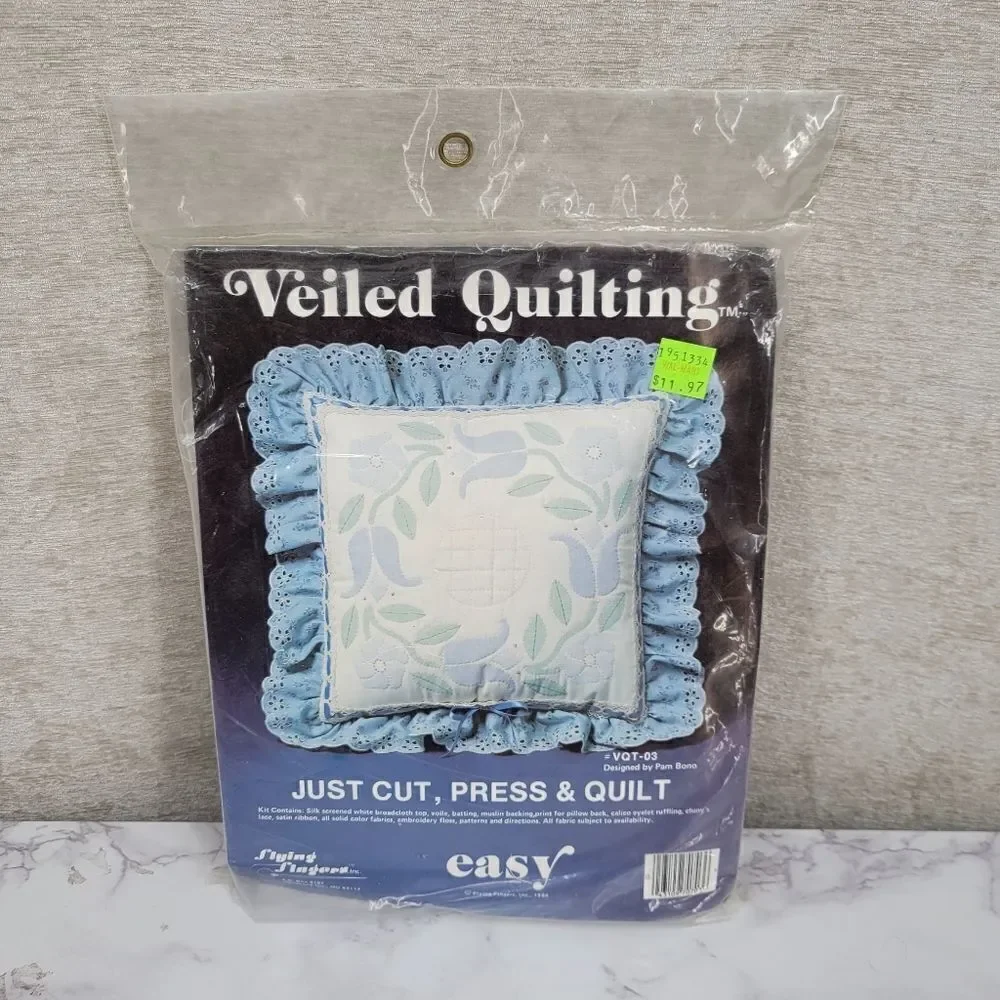 Veiled Quilting Flying Fingers Inc. #VQT-03 By Pam Bono Pillow Craft Blue Tullip